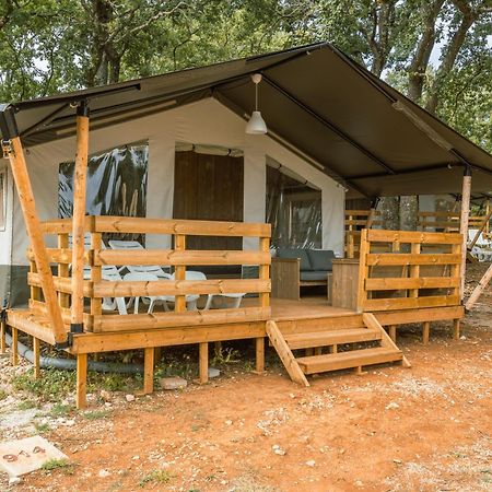 Easyatent Camping Valkanela Vrsar Exteriér fotografie